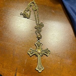 Limited edition Sarah Coventry vintage piece 1975